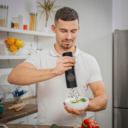 MŁYNEK ELEKTRYCZNY DO PIEPRZU I SOLI FIZZ DO PRZYPRAW ZESTAW